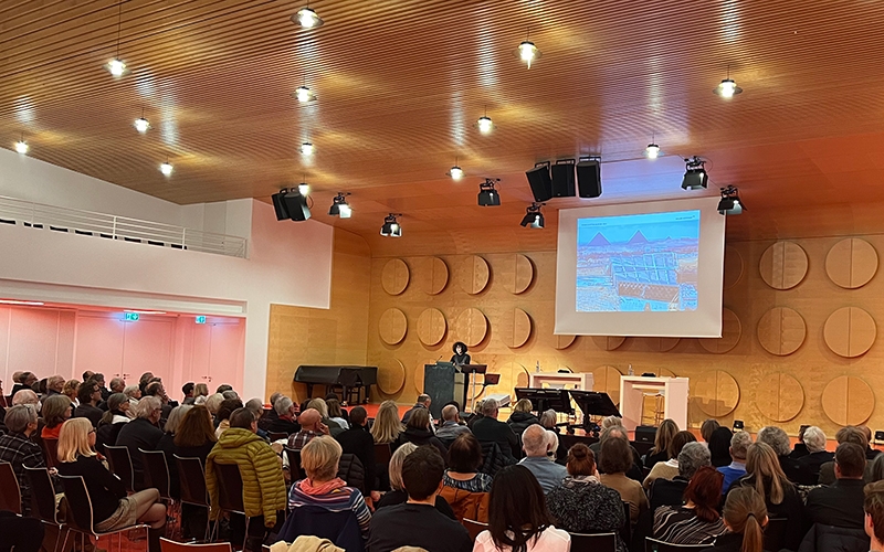 15. November 2022 
 "Das Geheimnis des Tutanchamun" mit Nadja Tomoum und Präsentation von Shirin Brückner