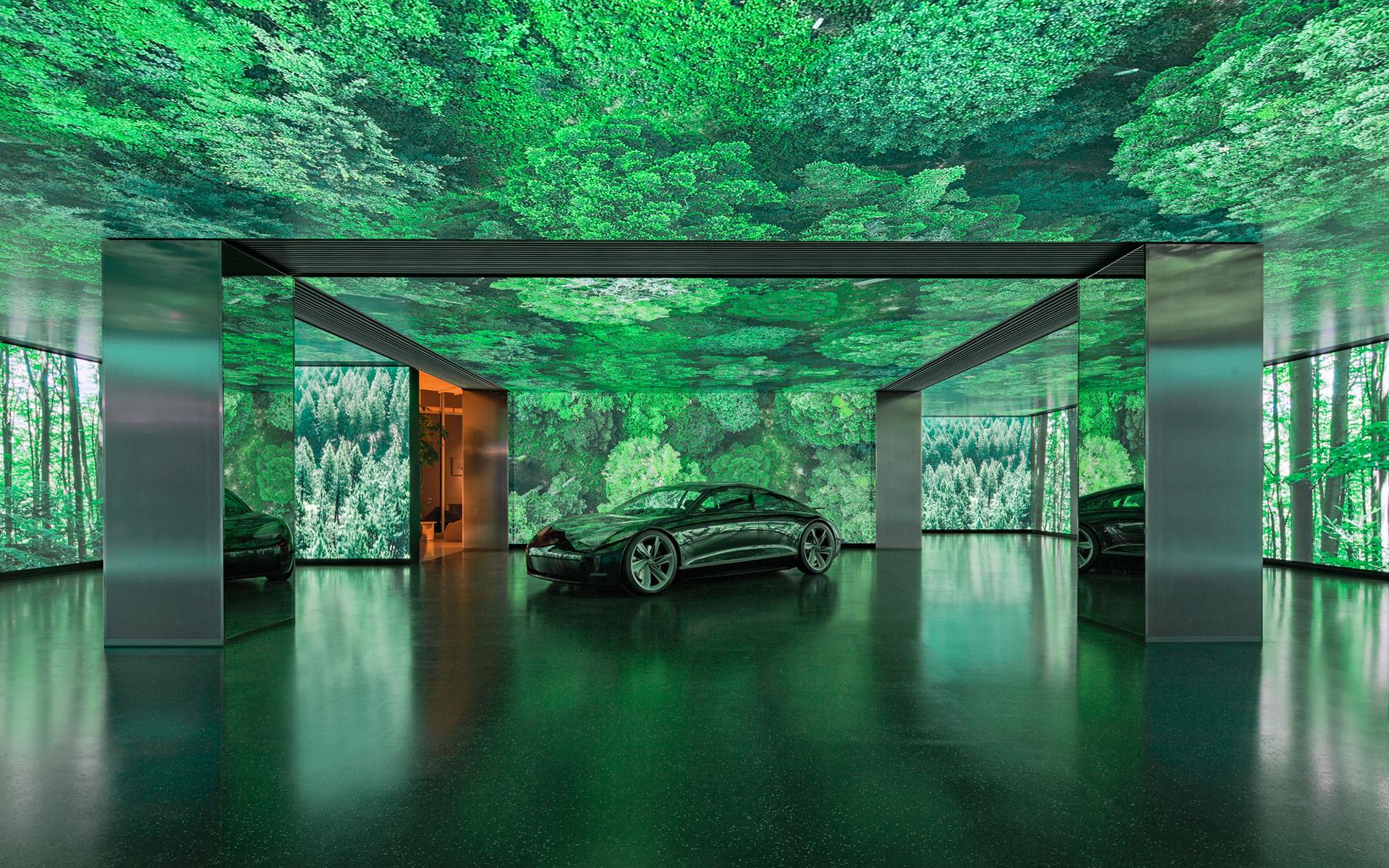 Hyundai Motorstudio Senayan Park