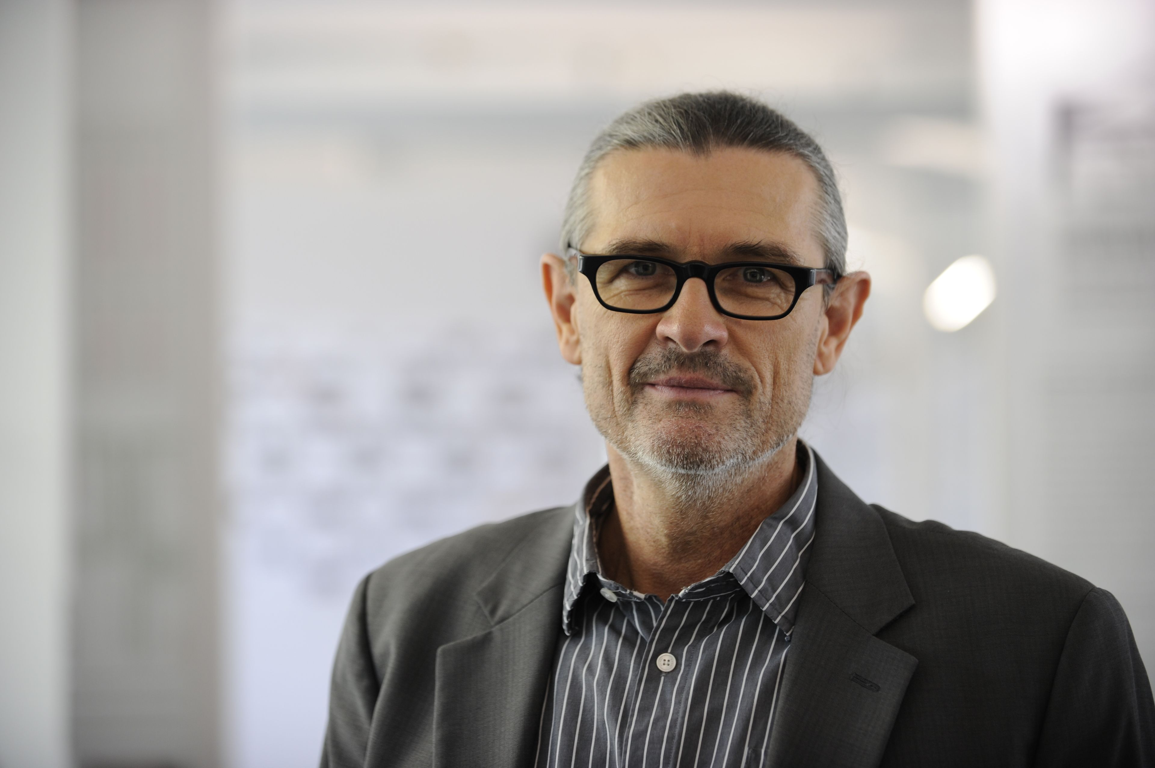 12. September 2013
Prof. Uwe R. Brückner als Ehrengast auf dem ICMM 2013, Portugal