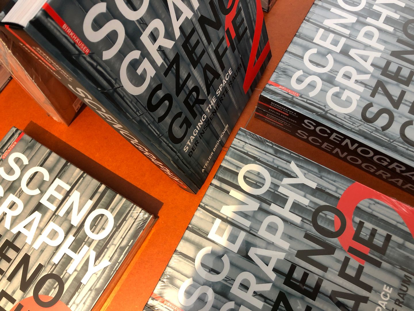 27. März 2019
Buchpräsentation
"Szenografie 2"