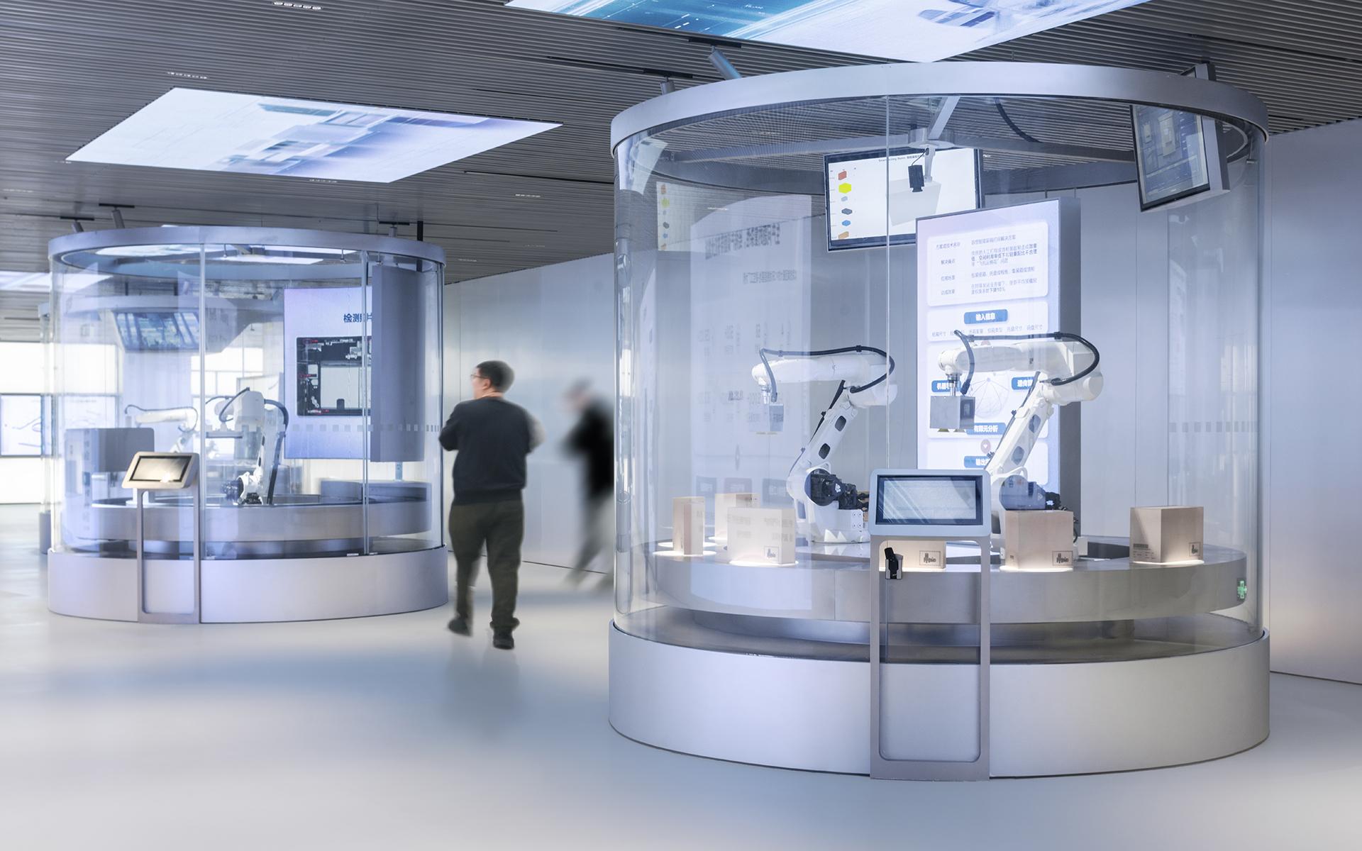 Lenovo Shenzhen Future Center - Robotic Arms