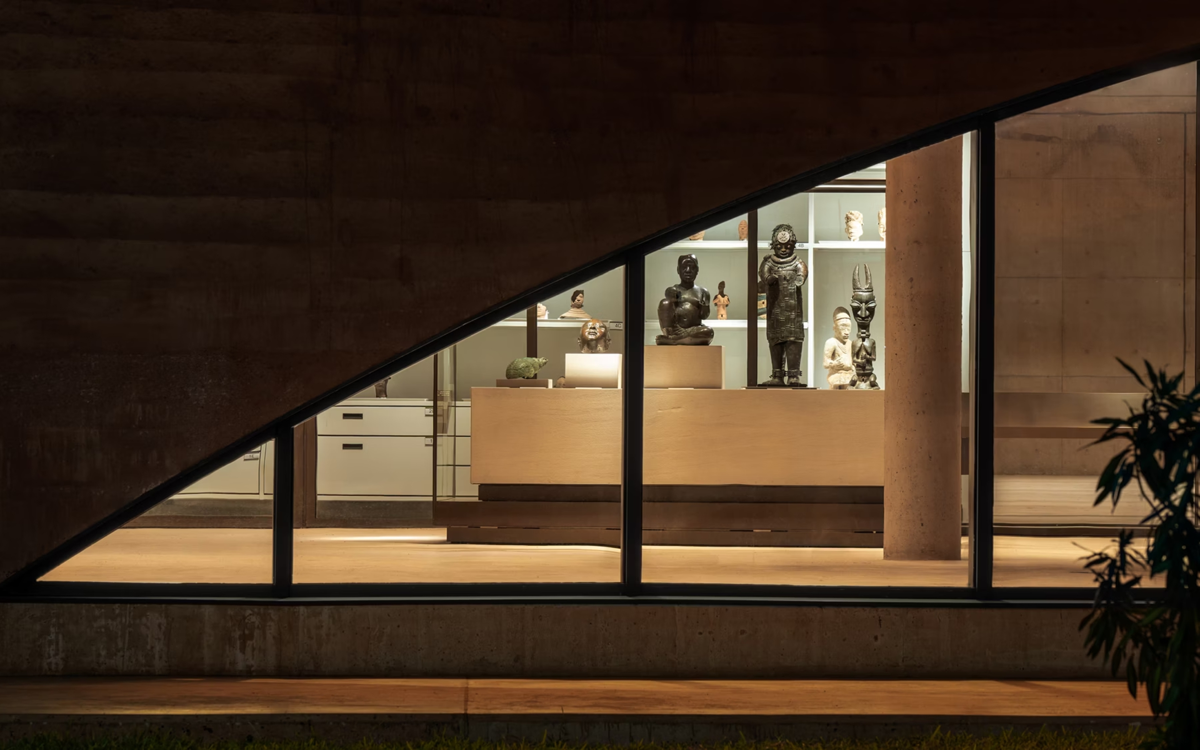 MOWAA – View Inside