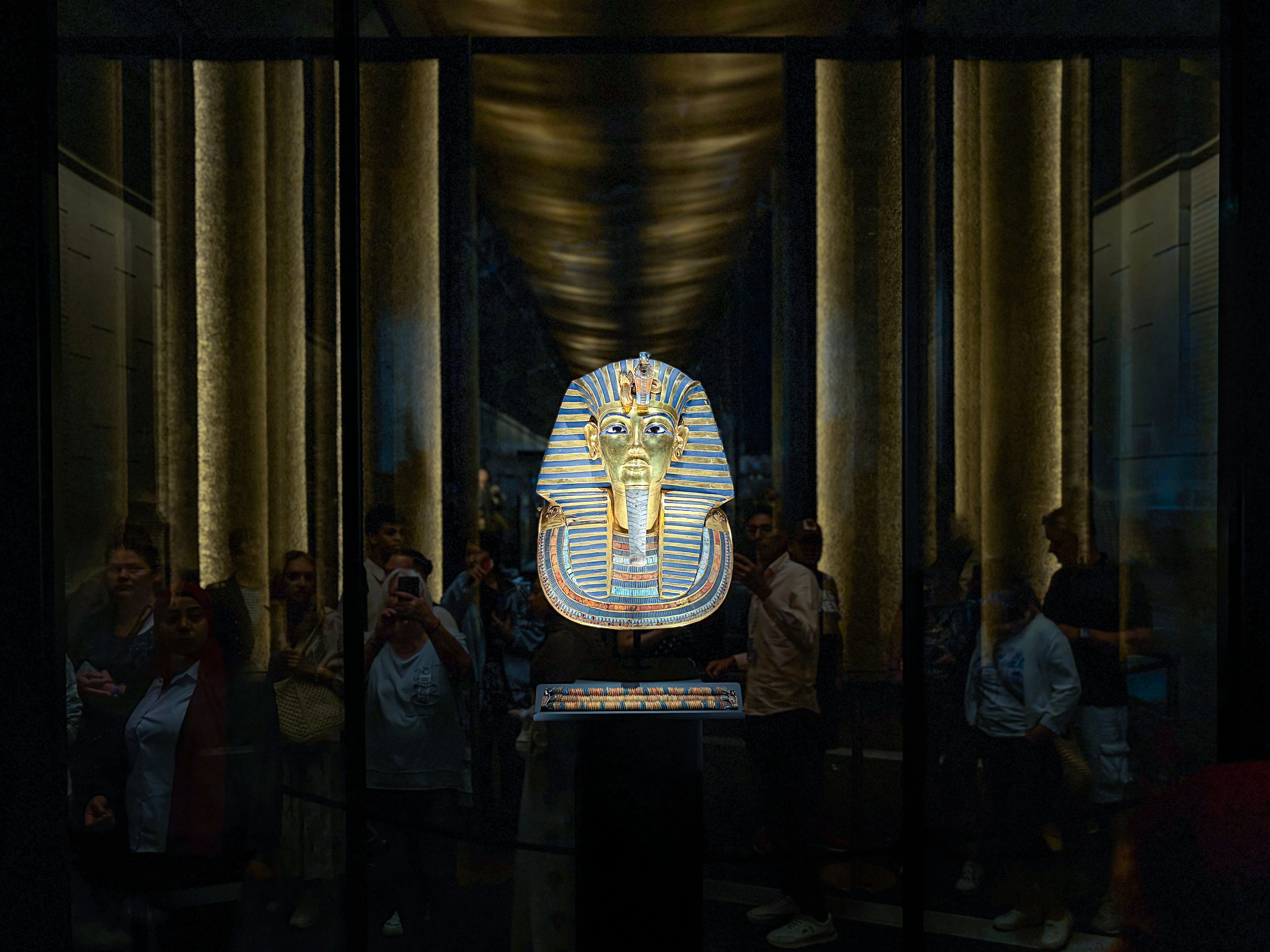 _GEM_Tut_Mask©Josef_Sindelka.jpg