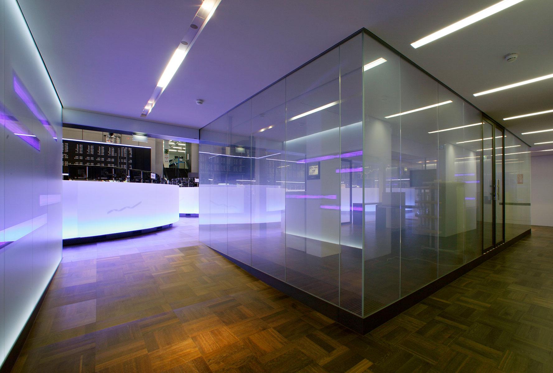 Lobby Glas transparent