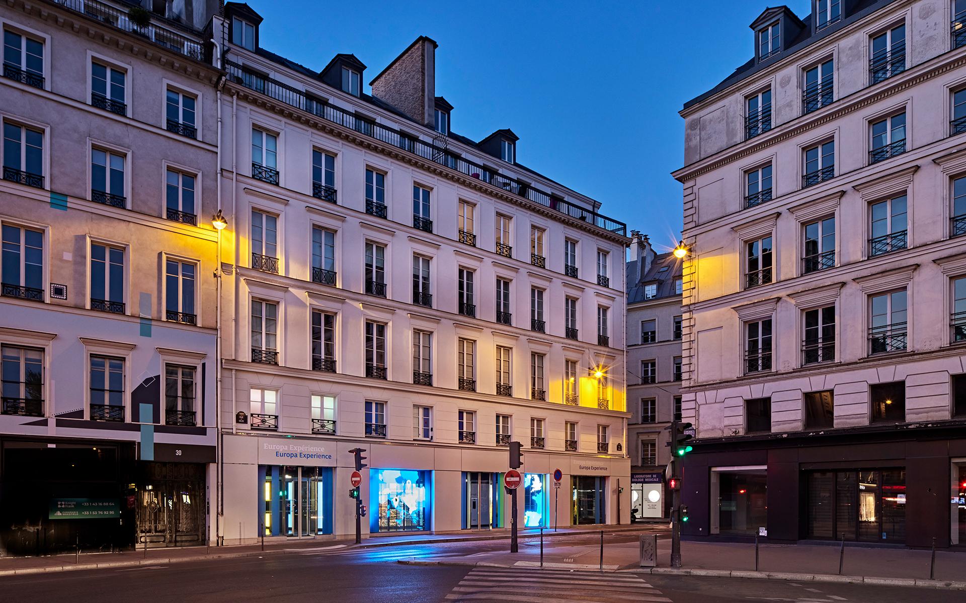 Europa Experience Paris – Paris Fassaden
