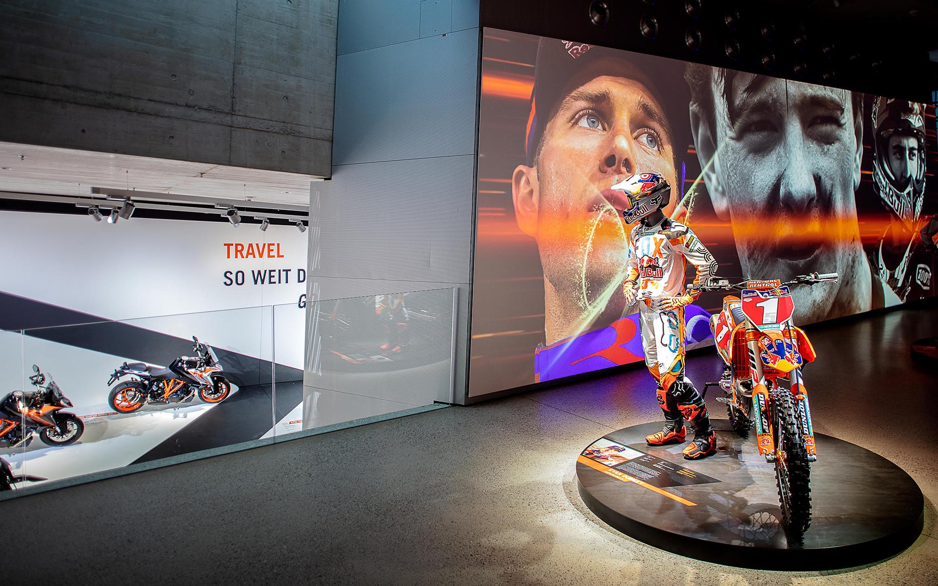 KTM Motohall, Helden des Motorsports